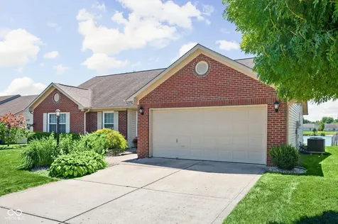 12992 Dellinger Drive Fishers IN 46038