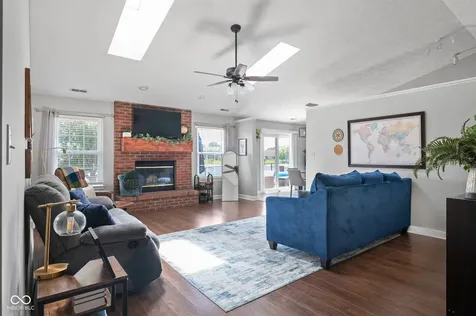 12992 Dellinger Drive Fishers IN 46038