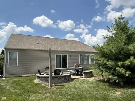 2225 Silver Rose Drive Avon IN 46123