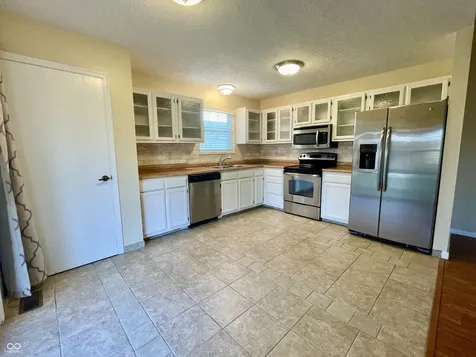 978 Spring Meadow Drive Greenwood IN 46143