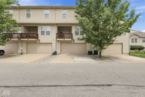 8422 Codesa Way Indianapolis IN 46278