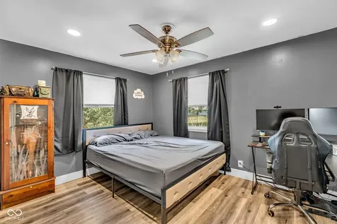 6315 Ratliff Road Indianapolis IN 46113