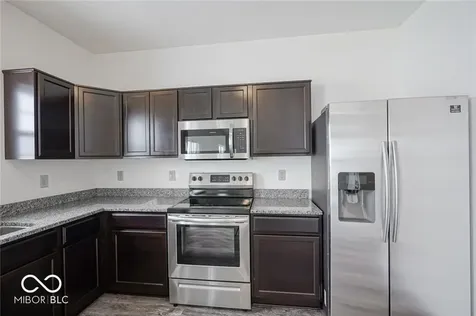 5292 Brandywine Drive Whitestown IN 46075