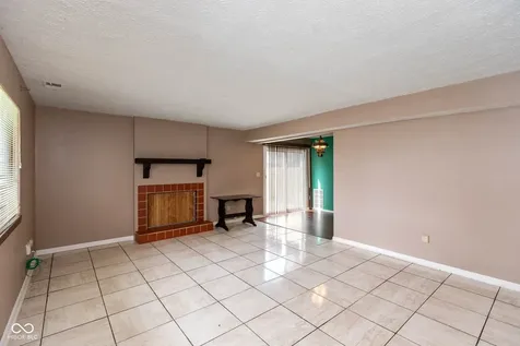 8543 La Corrida Court Indianapolis IN 46227