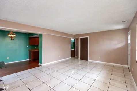 8543 La Corrida Court Indianapolis IN 46227