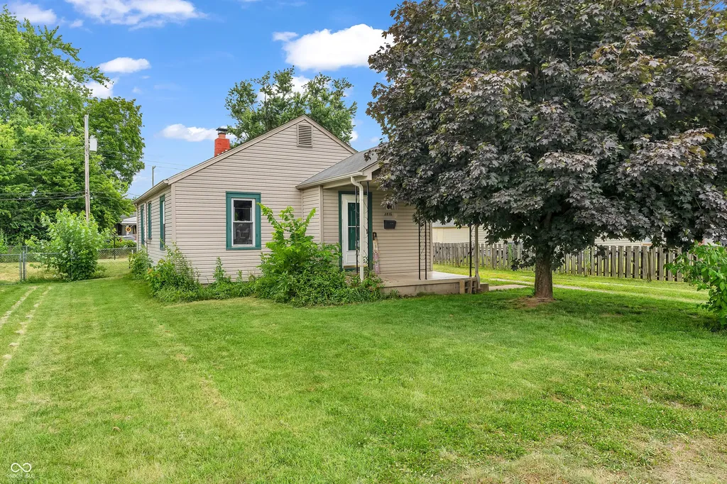 2816 16th Street Columbus IN 47201