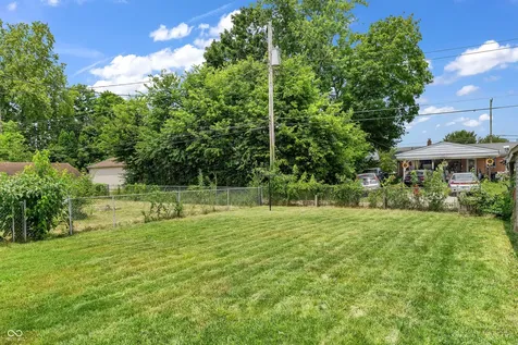 2816 16th Street Columbus IN 47201