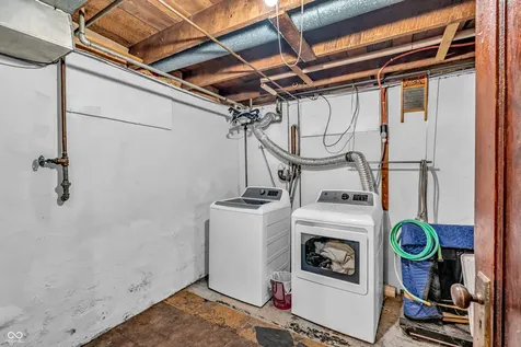 2816 16th Street Columbus IN 47201
