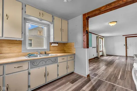 2816 16th Street Columbus IN 47201