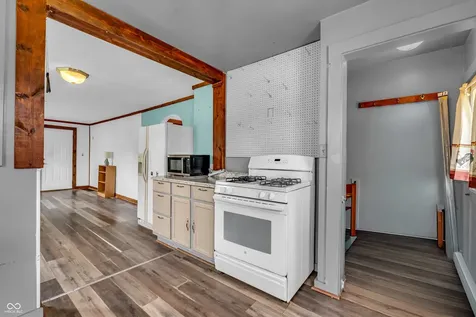 2816 16th Street Columbus IN 47201