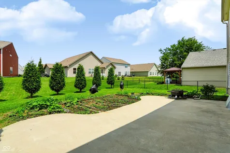 4220 Ballybay Lane Indianapolis IN 46239