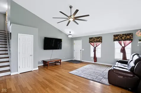 4220 Ballybay Lane Indianapolis IN 46239