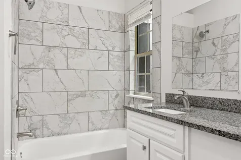 2952 Scottsdale Drive Indianapolis IN 46234