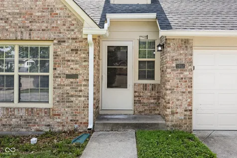 2952 Scottsdale Drive Indianapolis IN 46234