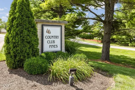 2952 Scottsdale Drive Indianapolis IN 46234