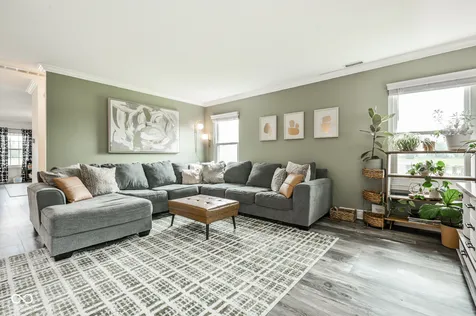 863 Moate Circle Greenwood IN 46143