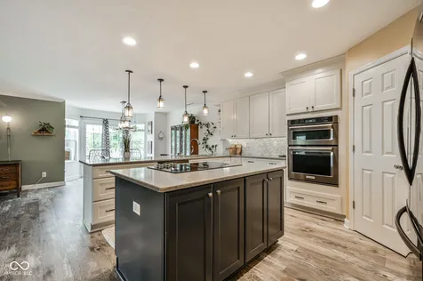 863 Moate Circle Greenwood IN 46143