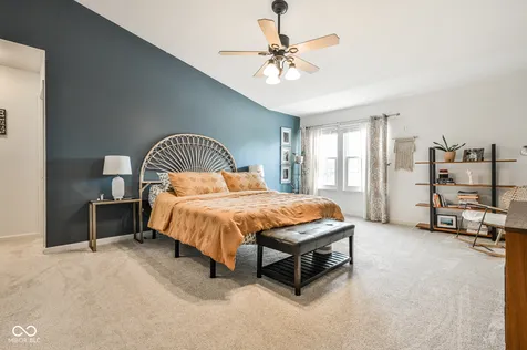 863 Moate Circle Greenwood IN 46143