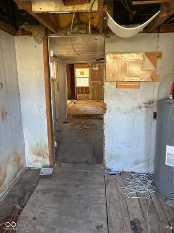 1226 S H Street Elwood IN 46036