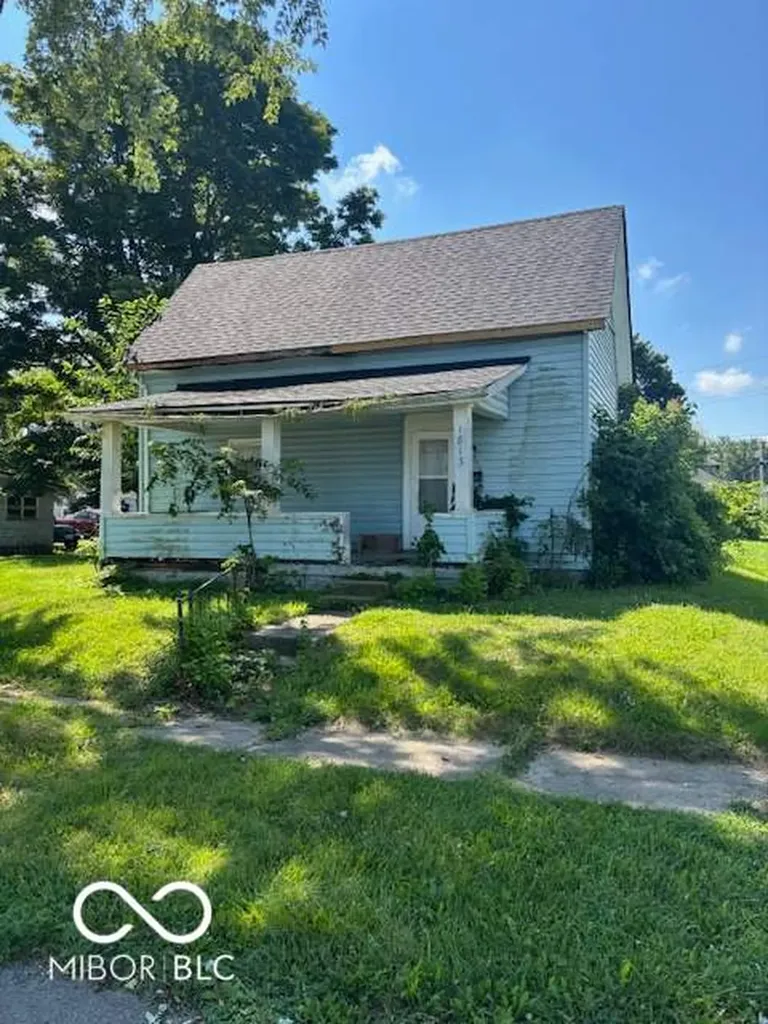 1813 S F Street Elwood IN 46036