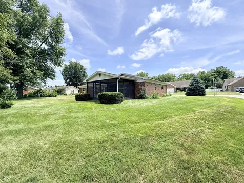 1000 Valley Drive Crawfordsville IN 47933