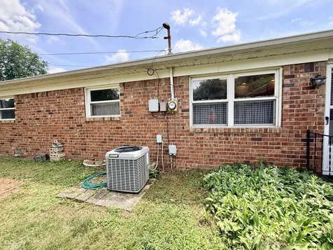 1000 Valley Drive Crawfordsville IN 47933