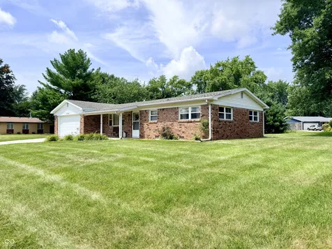 1000 Valley Drive Crawfordsville IN 47933