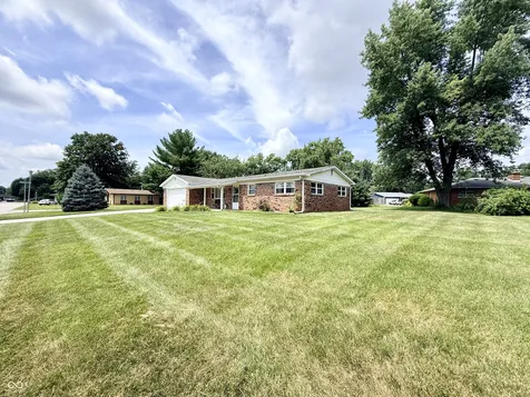 1000 Valley Drive Crawfordsville IN 47933