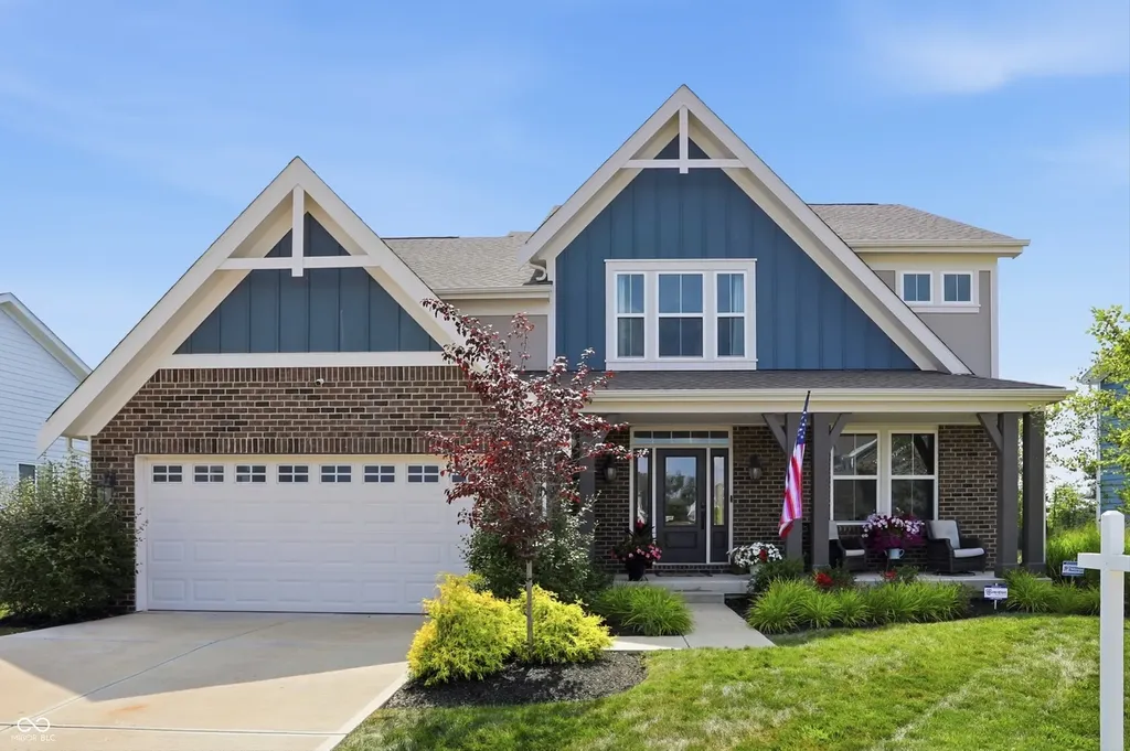 976 Pond View Drive Greenfield IN 46140