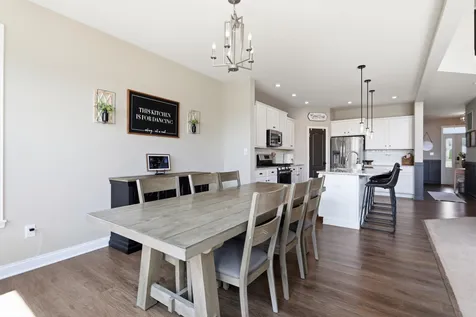 976 Pond View Drive Greenfield IN 46140