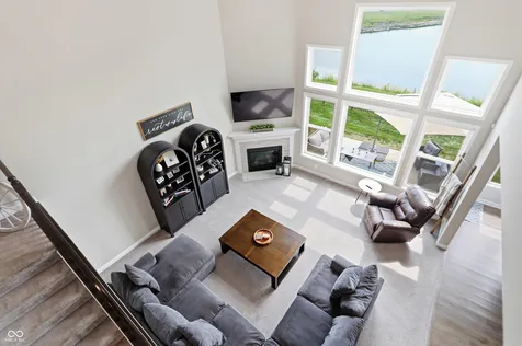 976 Pond View Drive Greenfield IN 46140
