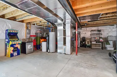 976 Pond View Drive Greenfield IN 46140