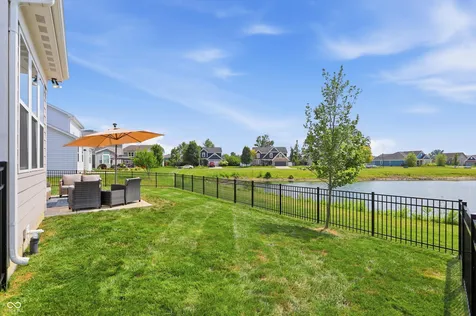 976 Pond View Drive Greenfield IN 46140