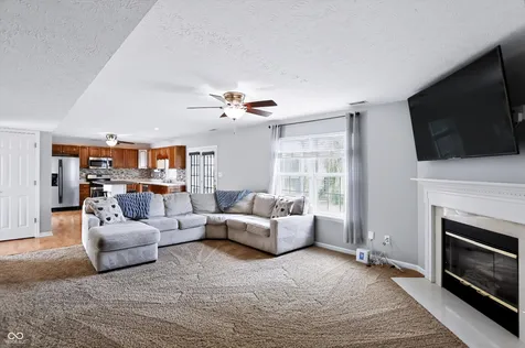 4832 Thicket Grove Lane Indianapolis IN 46237