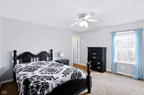 4832 Thicket Grove Lane Indianapolis IN 46237