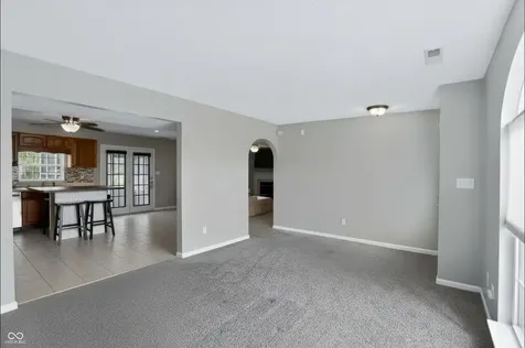 4832 Thicket Grove Lane Indianapolis IN 46237