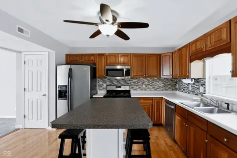 4832 Thicket Grove Lane Indianapolis IN 46237