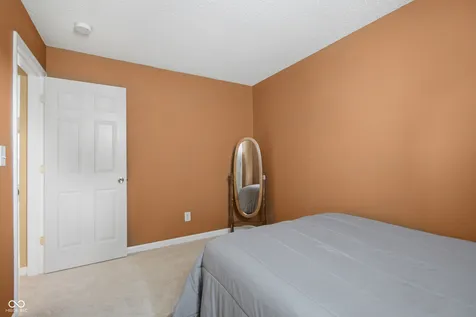 1807 Blue Lake Drive Greenwood IN 46143