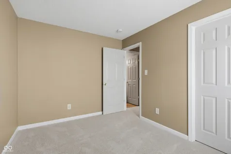 1807 Blue Lake Drive Greenwood IN 46143