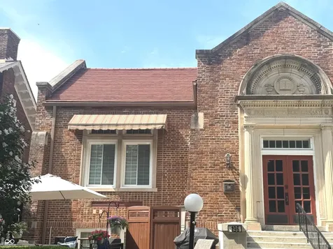 196 E Madison Street Franklin IN 46131