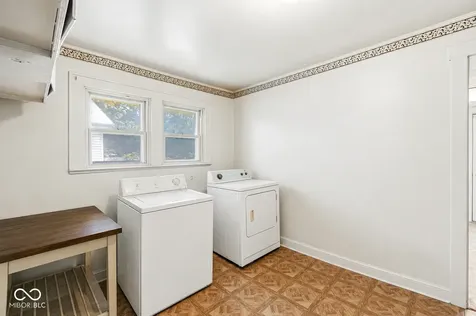 851 S Pershing Avenue Indianapolis IN 46221