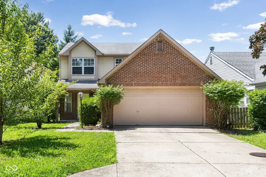 5187 Pin Oak Drive Indianapolis IN 46254