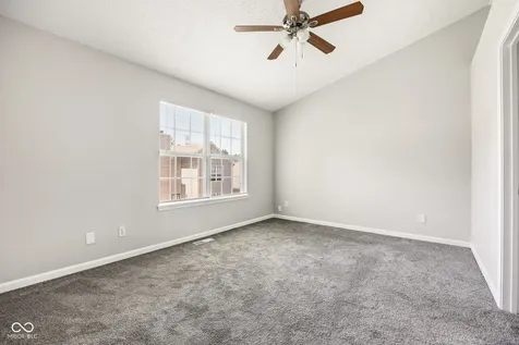 5187 Pin Oak Drive Indianapolis IN 46254