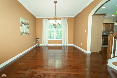 8461 Vine Maple Way Indianapolis IN 46278