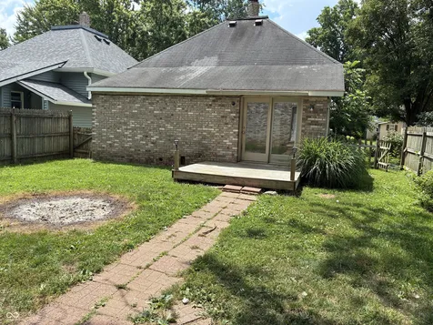 1442 Wayne Street Noblesville IN 46060