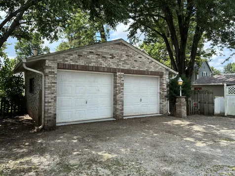 1442 Wayne Street Noblesville IN 46060