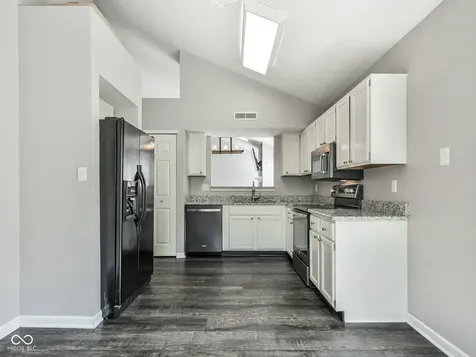 6717 Huntsmen Court Indianapolis IN 46250
