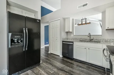 6717 Huntsmen Court Indianapolis IN 46250