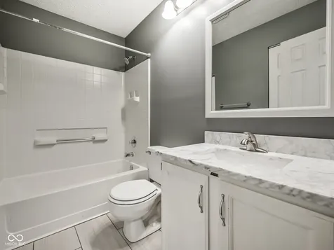 6717 Huntsmen Court Indianapolis IN 46250