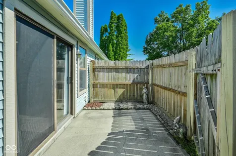 6717 Huntsmen Court Indianapolis IN 46250